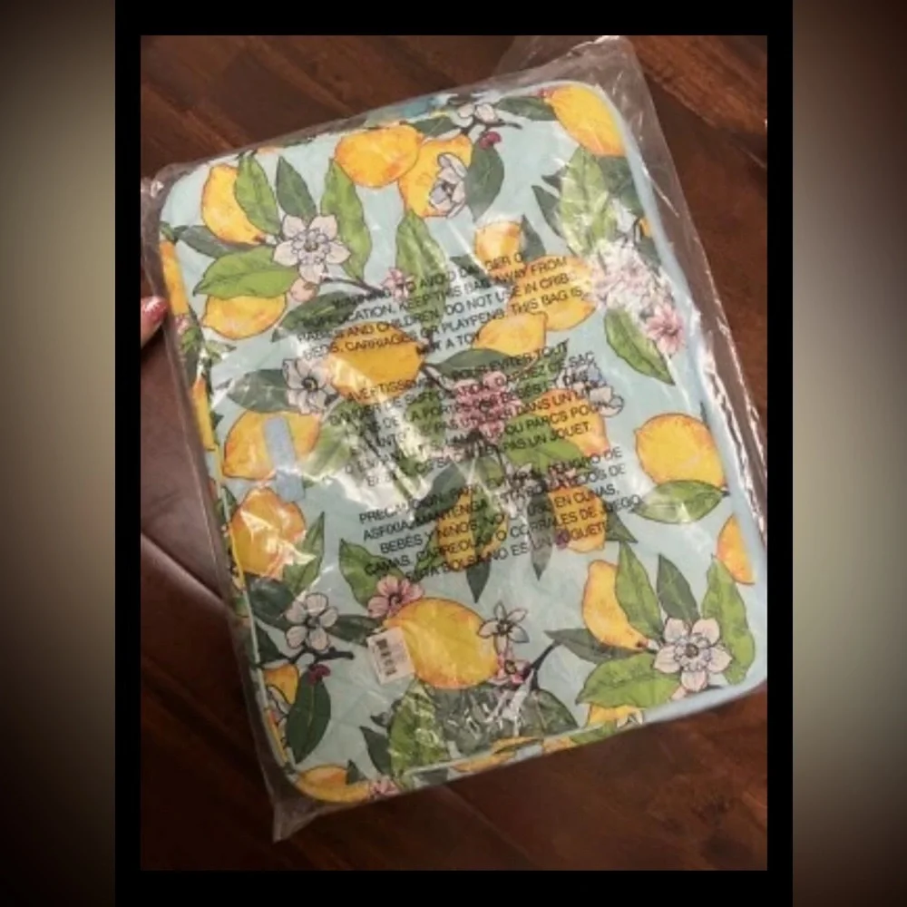 Vera Bradley Cotton Laptop Sleeve Lemon Grove NEW Retail Computer Case Bag New